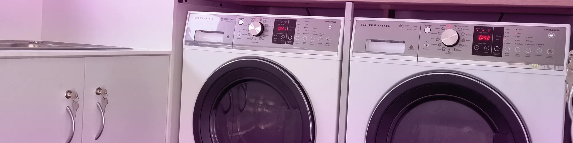 A washing machine, representing the Gran's Van laundry service